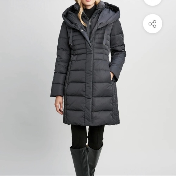 Tahari Jackets & Blazers - Tahari Black Mia Fitted Puffer Coat 02.